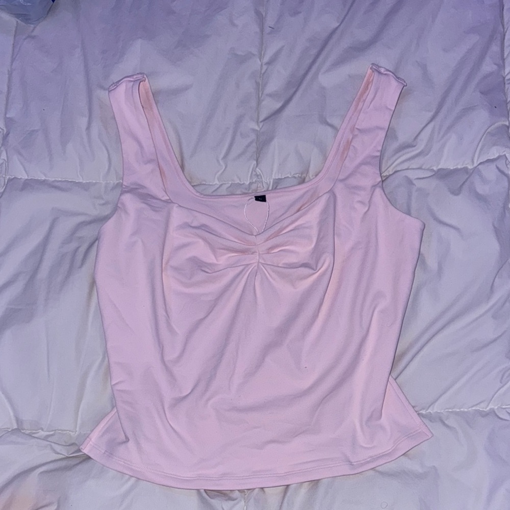 Pink tank top
